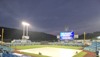 비에 삼성 라이온즈 발걸음 멈춰…프로야구 우천 취소 잇따라